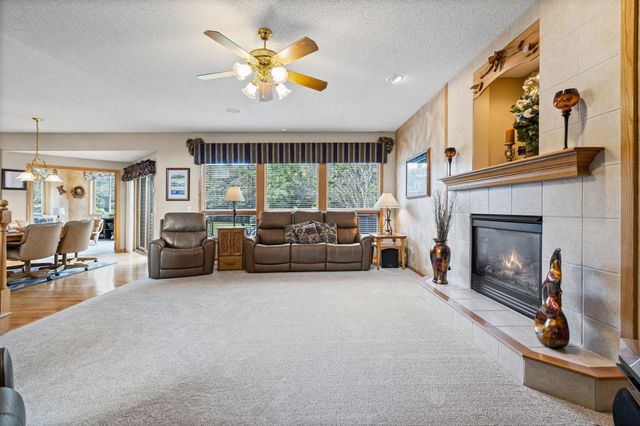 12101 Jasper Lane, Eden Prairie, MN 55347