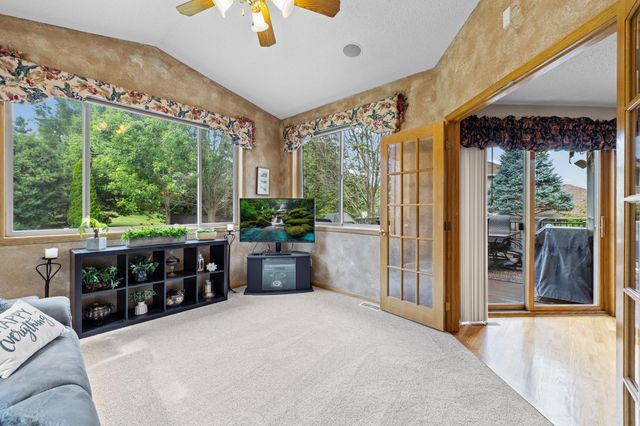 12101 Jasper Lane, Eden Prairie, MN 55347