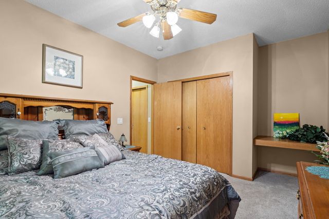12101 Jasper Lane, Eden Prairie, MN 55347