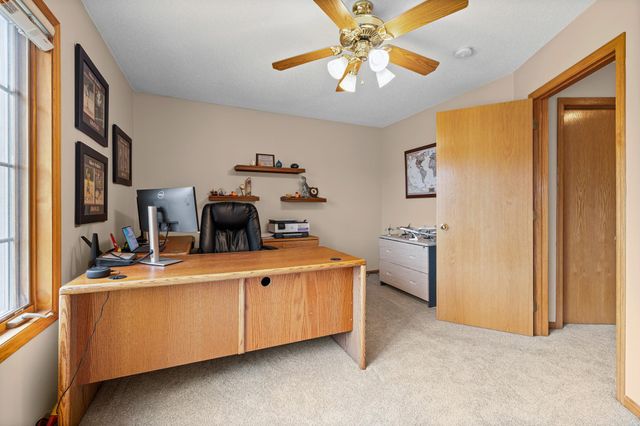 12101 Jasper Lane, Eden Prairie, MN 55347