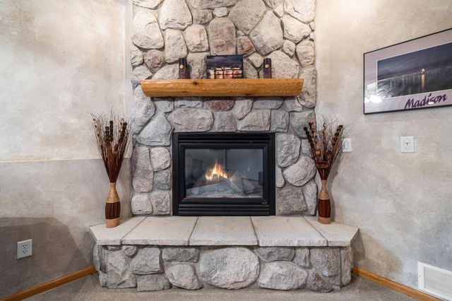 12101 Jasper Lane, Eden Prairie, MN 55347