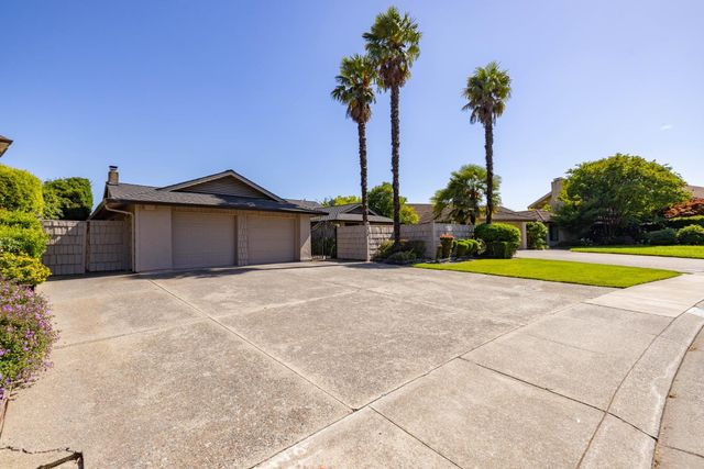 3718 Wood Duck Cir, Stockton, CA 95207