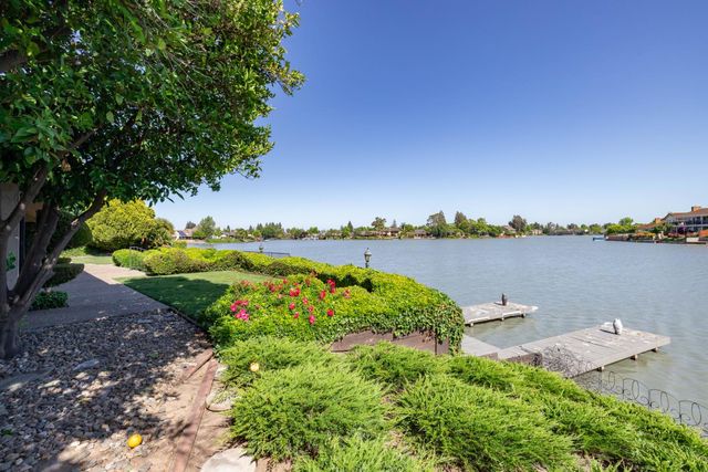 3718 Wood Duck Cir, Stockton, CA 95207