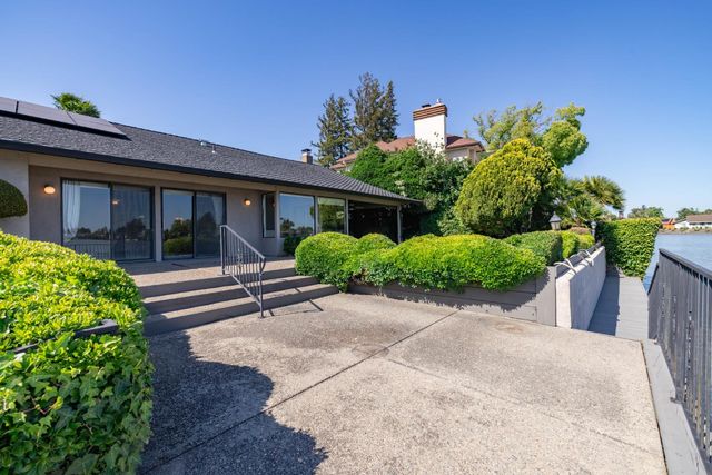3718 Wood Duck Cir, Stockton, CA 95207
