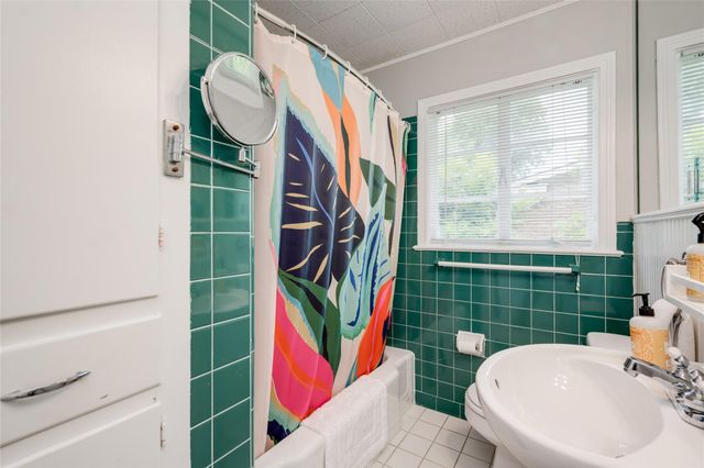 6002 Cary DR, Austin, TX 78757