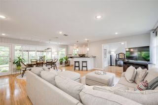 6002 Cary DR, Austin, TX 78757