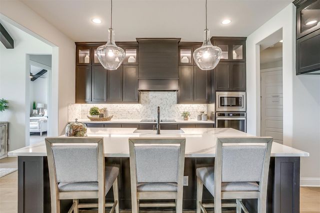 4602 Saddlehorn Drive, Midlothian, TX 76065