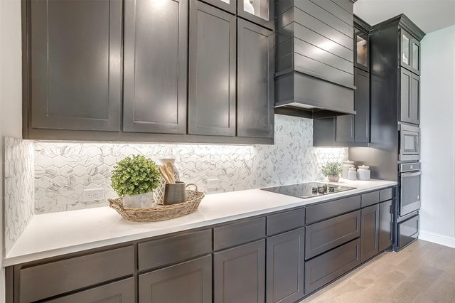 4602 Saddlehorn Drive, Midlothian, TX 76065