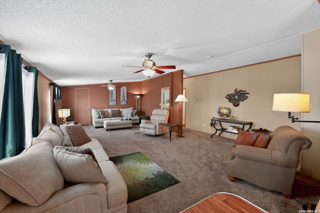 1721 LAKESHORE DR N, Bandera, TX 78003