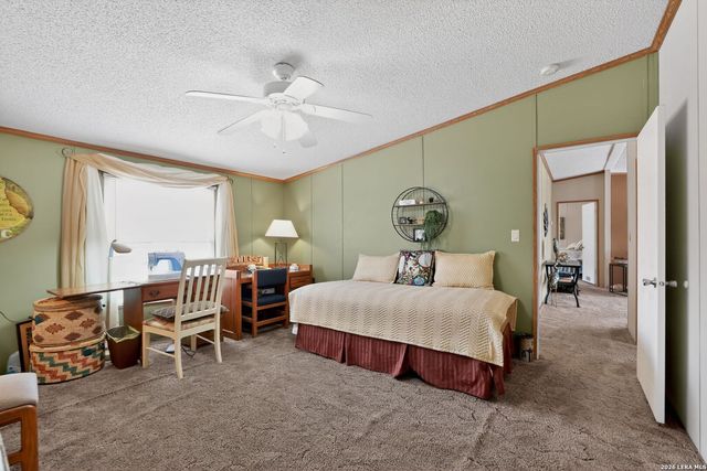 1721 LAKESHORE DR N, Bandera, TX 78003