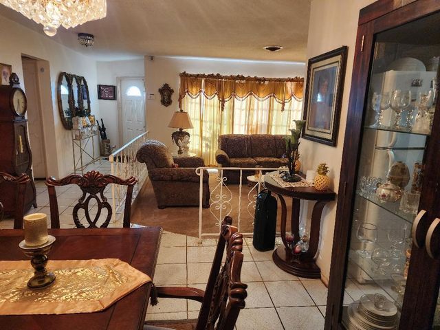 4444 NW 42nd Avenue, Lauderdale Lakes, FL 33319