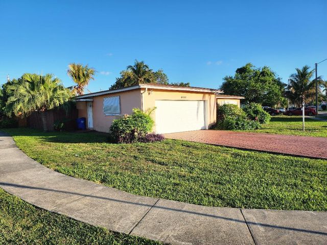 4444 NW 42nd Avenue, Lauderdale Lakes, FL 33319