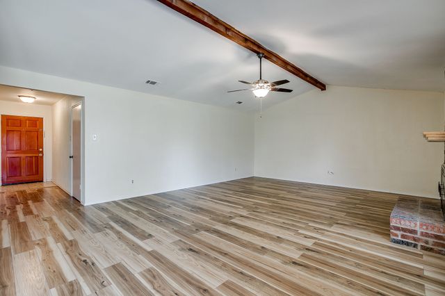 2862 Southpark Lane, Fort Worth, TX 76133