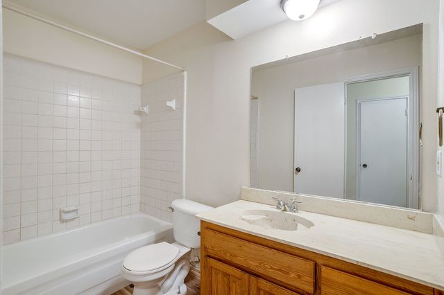 2862 Southpark Lane, Fort Worth, TX 76133