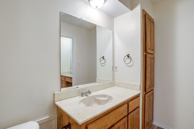 2862 Southpark Lane, Fort Worth, TX 76133