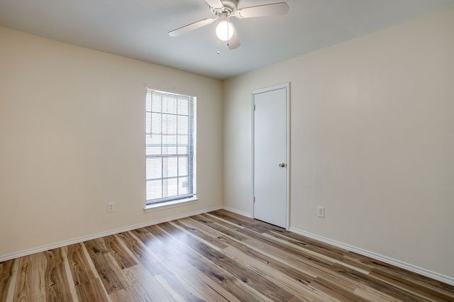 2862 Southpark Lane, Fort Worth, TX 76133
