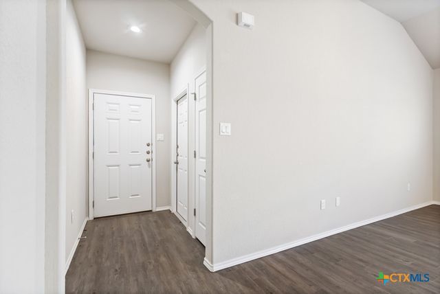 636 Heathers Way, Seguin, TX 78155