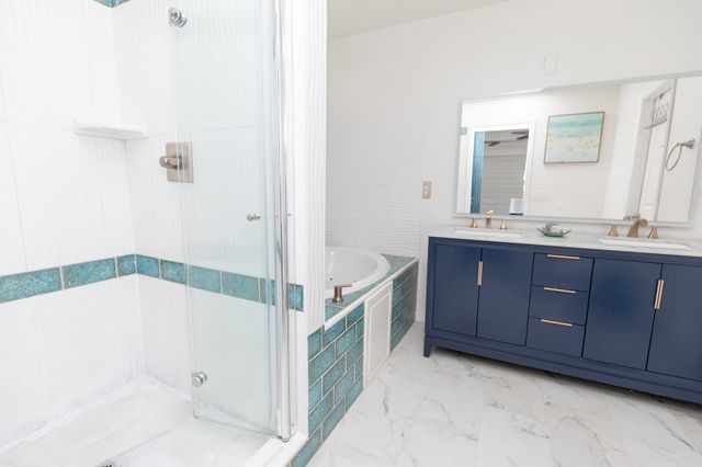 155 S Birchwood Dr, Hendersonville, TN 37075