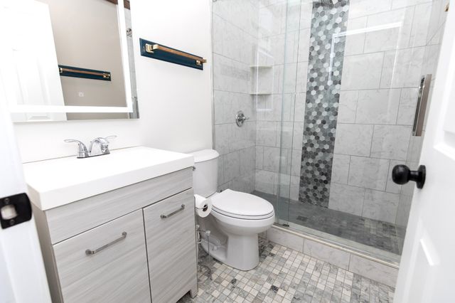 155 S Birchwood Dr, Hendersonville, TN 37075