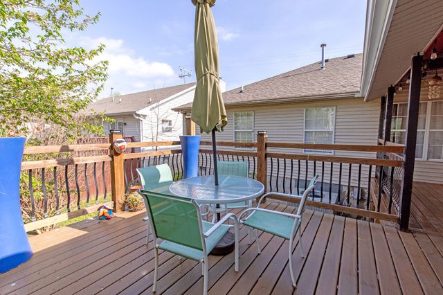 155 S Birchwood Dr, Hendersonville, TN 37075