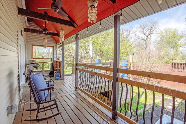 155 S Birchwood Dr, Hendersonville, TN 37075