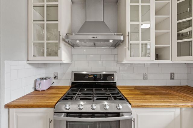 12761 Council Bluff DR, Austin, TX 78727