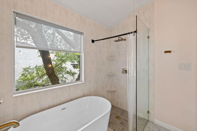 12761 Council Bluff DR, Austin, TX 78727