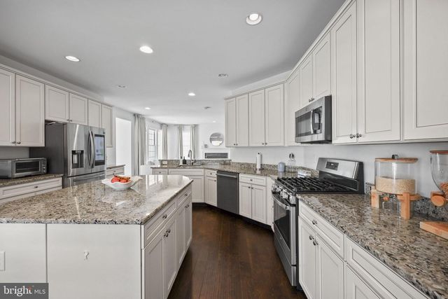 5 ANTRON BROWN WAY, Chesterfield, NJ 08515
