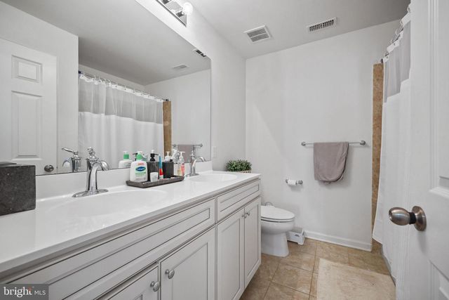 5 ANTRON BROWN WAY, Chesterfield, NJ 08515