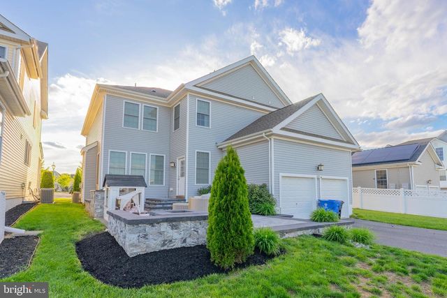 5 ANTRON BROWN WAY, Chesterfield, NJ 08515