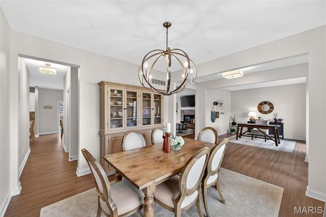 205 Wyndemere Lane, Lake St Louis, MO 63367