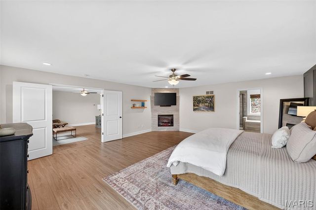 205 Wyndemere Lane, Lake St Louis, MO 63367