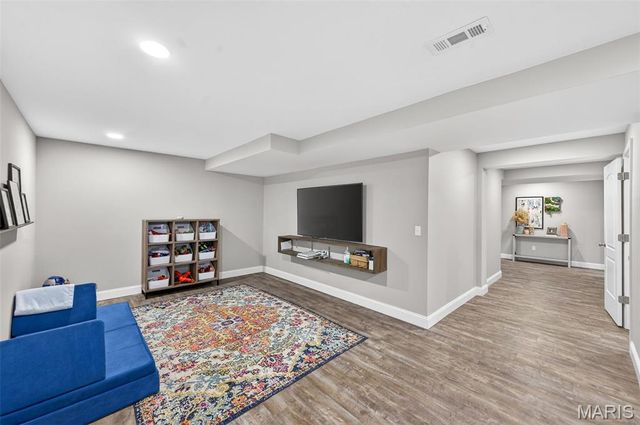 205 Wyndemere Lane, Lake St Louis, MO 63367