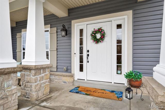 205 Wyndemere Lane, Lake St Louis, MO 63367