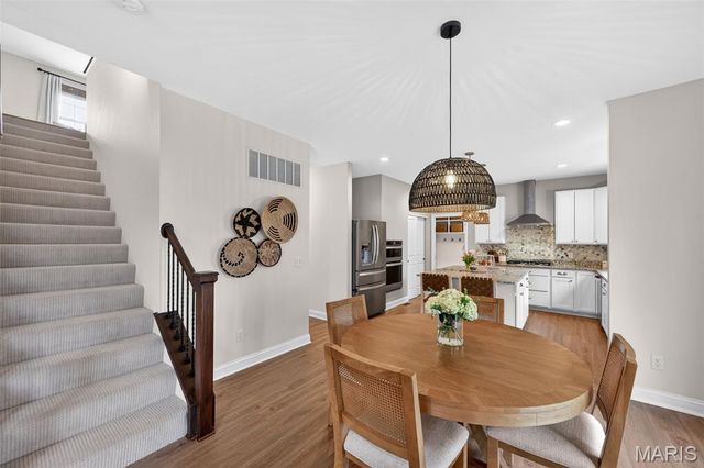 205 Wyndemere Lane, Lake St Louis, MO 63367