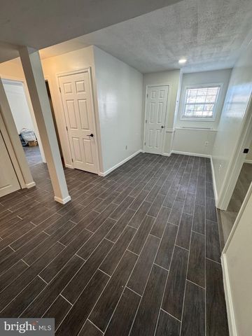 94 LONGWOOD DR, Bunker Hill, WV 25413