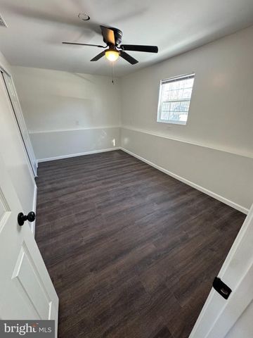 94 LONGWOOD DR, Bunker Hill, WV 25413