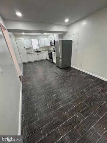 94 LONGWOOD DR, Bunker Hill, WV 25413