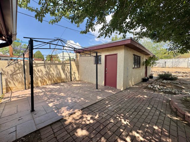 11420 Angelina Place NE, Albuquerque, NM 87123