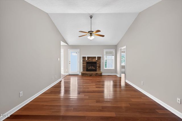 4007 Billingsford Circle, Fayetteville, NC 28311