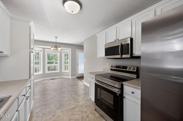 4007 Billingsford Circle, Fayetteville, NC 28311