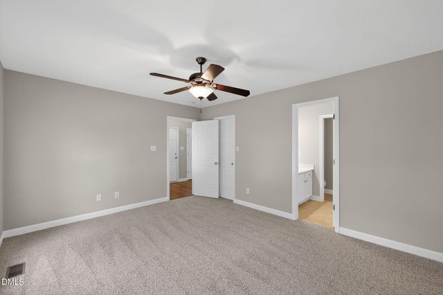 4007 Billingsford Circle, Fayetteville, NC 28311