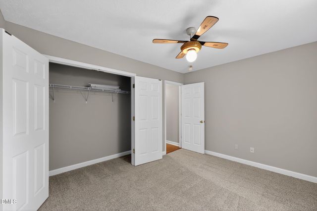 4007 Billingsford Circle, Fayetteville, NC 28311