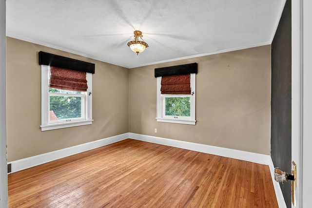 1627 Jackson Street, Rockford, IL 61107