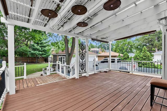 1627 Jackson Street, Rockford, IL 61107