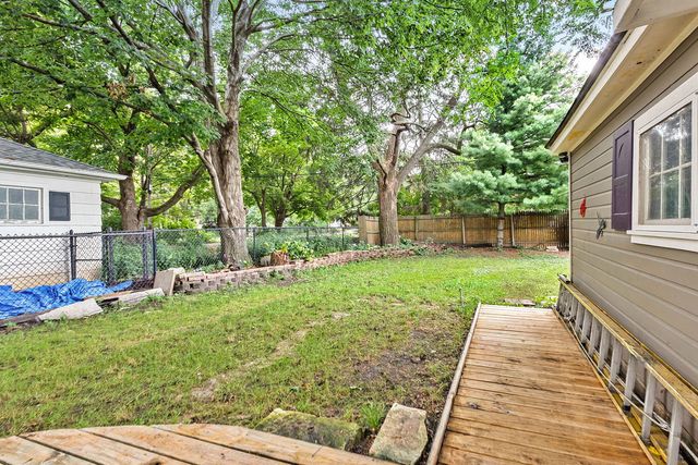 1627 Jackson Street, Rockford, IL 61107