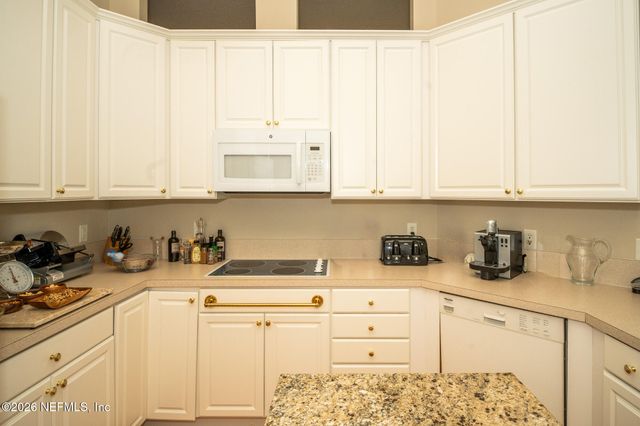 3833 BRAMPTON ISLAND Court N, Jacksonville, FL 32224