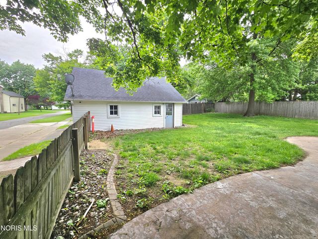 601 East Street, Liberty Center, OH 43532