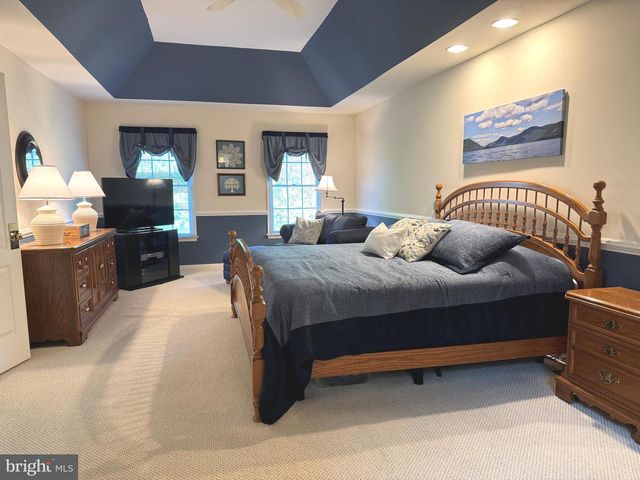 15 BAYBERRY CLOSE, Newark, DE 19711