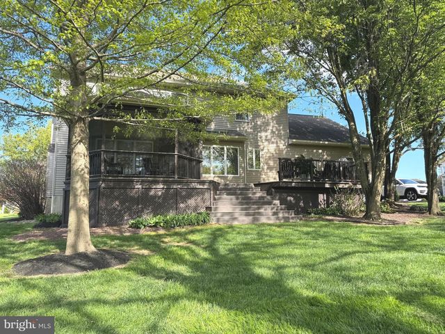 15 BAYBERRY CLOSE, Newark, DE 19711